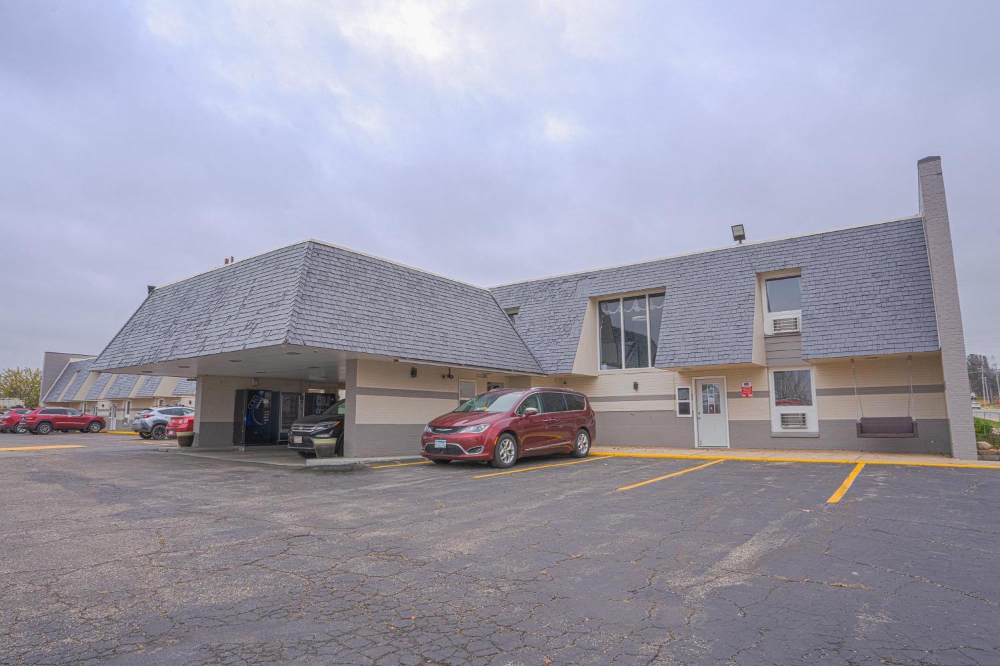 Executive Inn By Belvilla Owatonna Hwy 35 Eksteriør bilde